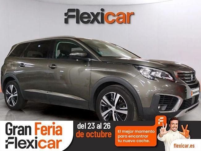 Verde Usado 2018 Peugeot 5008 Allure Monovolumen | 20.490 € (Precio justo) - Imagen 1/4