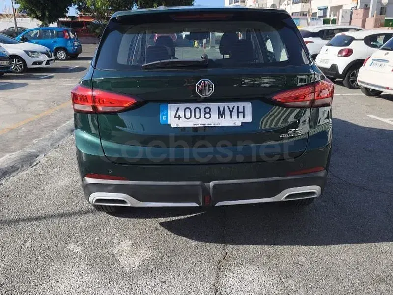 Usado MG ZS 197 CV (144 kW) 2025 Verde SUV