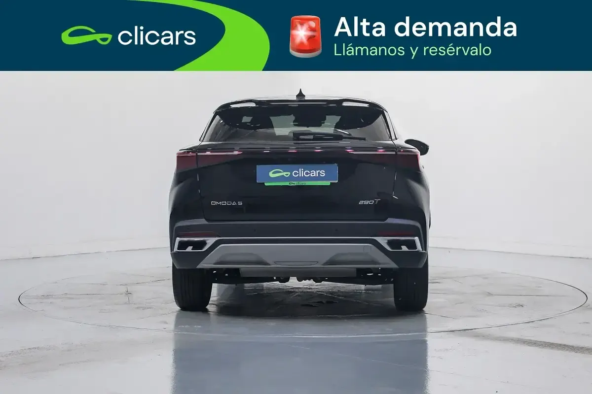 Usado Omoda 5 185 CV (136 kW) 2024 Negro SUV