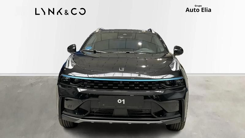 Usado Lynk & Co 01 261 CV (191 kW) 2023 Negro SUV