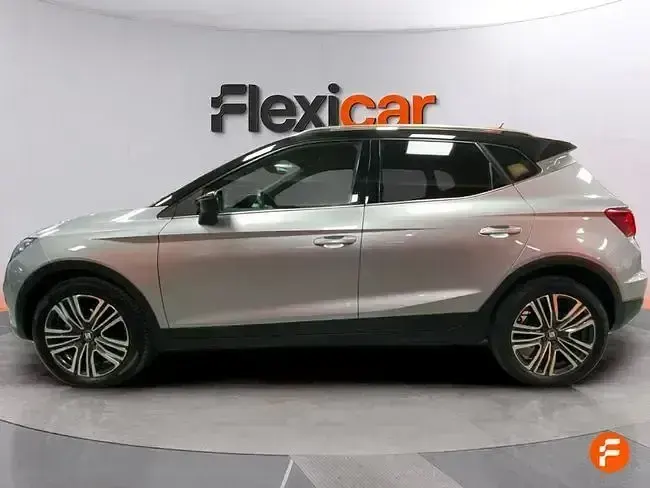 Usado Seat Arona XCELLENCE 115 CV (84 kW) 2020 Gris SUV