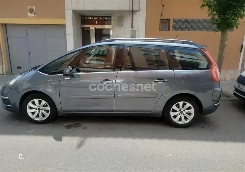 Usado Citroën C4 Picasso 110 CV (80 kW) 2010 Gris / plata Monovolumen