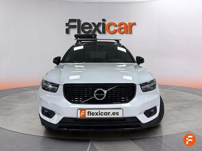 Usado Volvo XC40 R-Design 190 CV (139 kW) 2019 Blanco SUV
