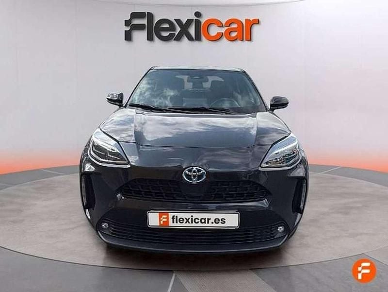 Usado Toyota Yaris Cross Active 116 CV (85 kW) 2024 Negro SUV