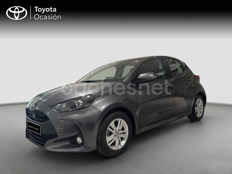Gris / plata Usado 2024 Toyota Yaris Edition Berlina | 17.900 € (Buen precio) - Imagen 1/4