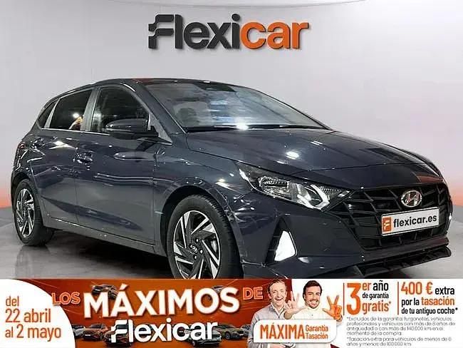 Usado Hyundai i20 100 HP (73 kW) 2023 Cinzento Citadino