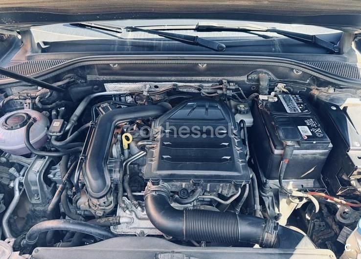 Usado Audi Q2 Sport 116 CV (85 kW) 2020 Gris / plata SUV