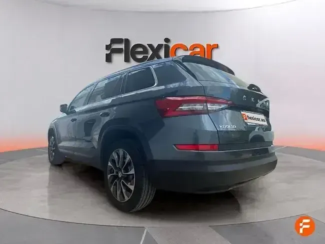 Begagnad Skoda Kodiaq Ambition 150 HK (110 kW) 2021 Grå SUV