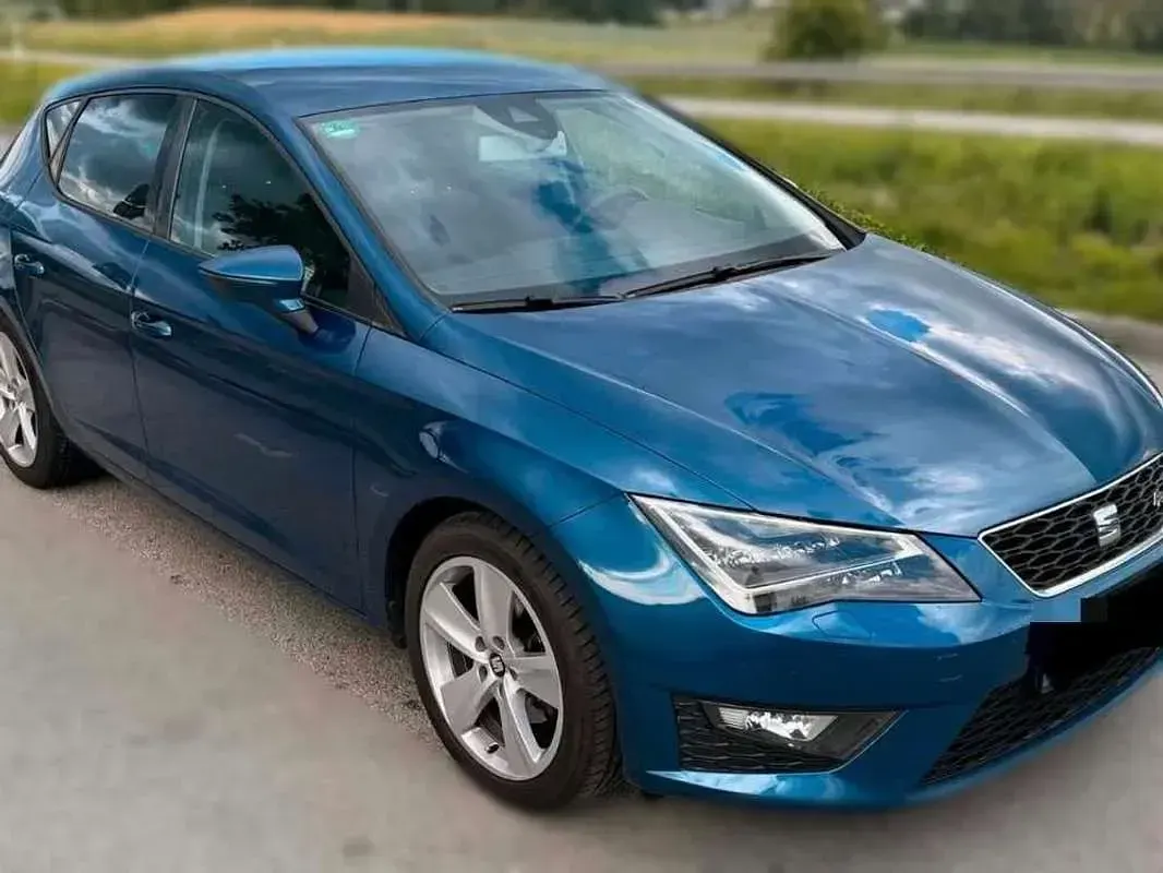 Usado Seat Leon ST FR 140 CV (102 kW) 2013 Azul Familiar
