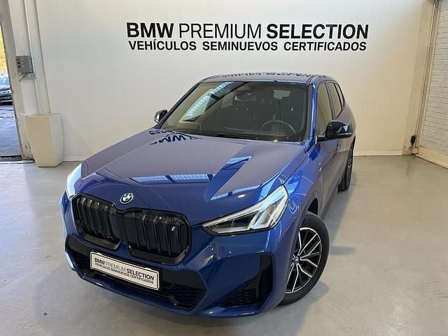 Azul Usado 2023 BMW iX1 Luxury Line SUV | 55.890 € (Caro) - Imagen 1/4