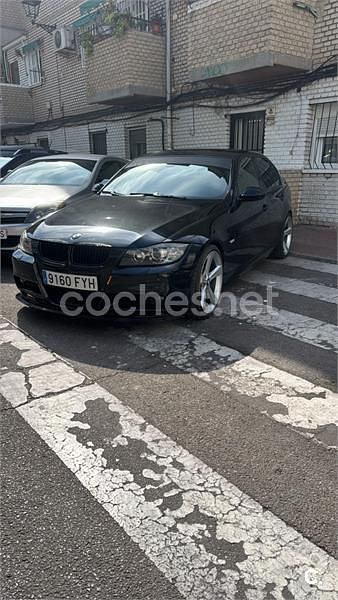 Negro Usado 2007 BMW 320 Sport Line Berlina | 10.000 € - Imagen 1/4