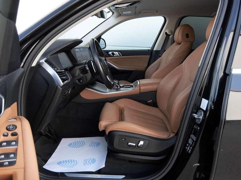 Usado BMW X5 Comfort Edition 265 CV (194 kW) 2020 Negro SUV