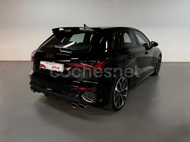 Usado Audi A3 Ambiente 310 CV (228 kW) 2023 Negro Berlina