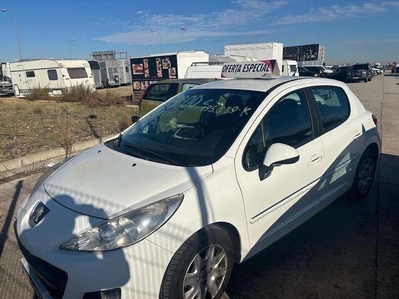 Blanco Usado 2011 Peugeot 207 Utilitario | 4800 € (Precio justo) - Imagen 1/4