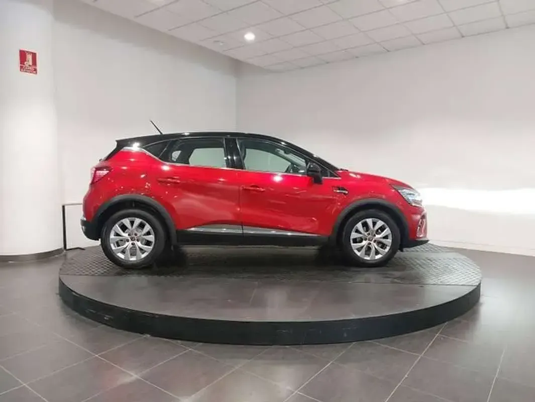 Usado Renault Captur Zen 116 CV (85 kW) 2020 Rojo SUV