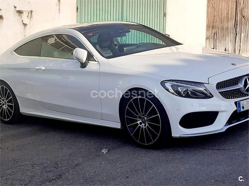 Usado Mercedes C220 194 CV (142 kW) 2018 Blanco Coupe