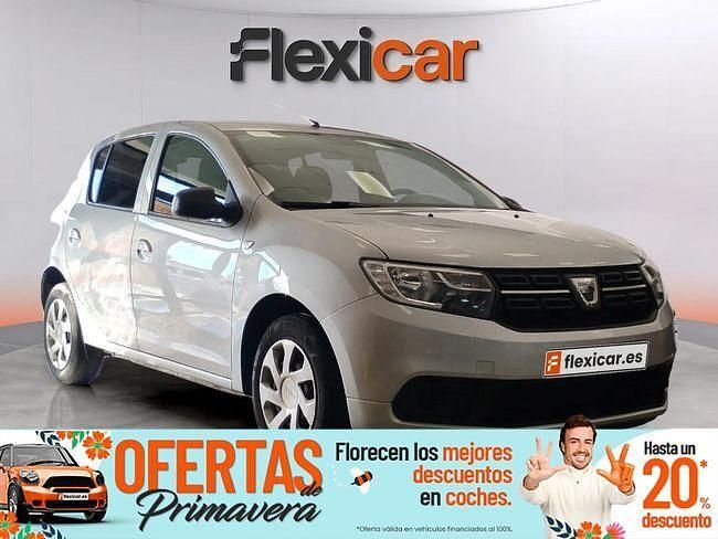 Usado Dacia Sandero Acces 73 CV (53 kW) 2018 Gris Berlina