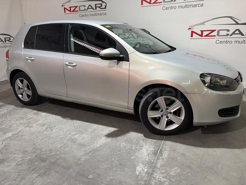 Usado VW Golf VI 105 CV (77 kW) 2011 Gris / plata Utilitario