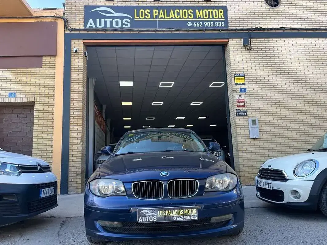 Usado BMW 116 Comfort Edition 143 CV (105 kW) 2010 Azul Utilitario