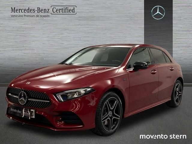 Manufaktur rojo patagonia Usado 2020 Mercedes A250 AMG line Utilitario | 26.300 € (Precio justo) - Imagen 1/4