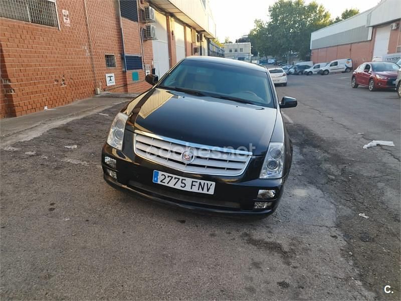 Usado Cadillac STS 257 CV (189 kW) 2007 Negro Berlina