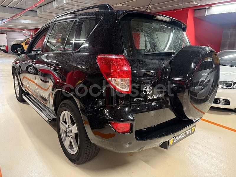 Usado Toyota RAV4 Sol 136 CV (100 kW) 2007 Negro SUV