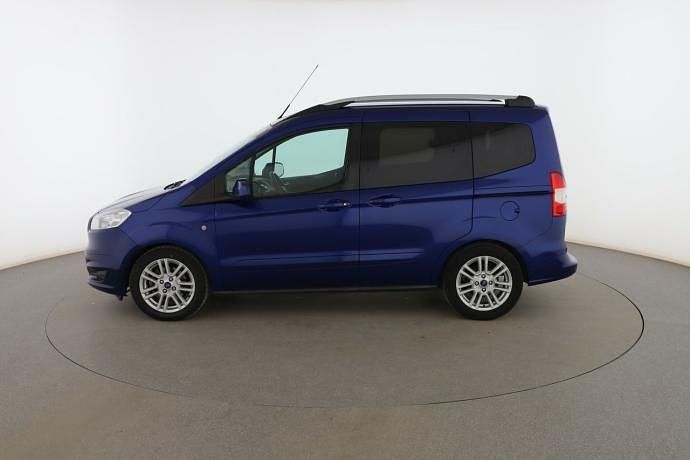 Usado Ford Tourneo Titanium 100 CV (73 kW) 2018