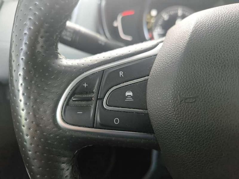 Usado Renault Espace Initiale Paris 160 CV (117 kW) 2016 Negro Monovolumen