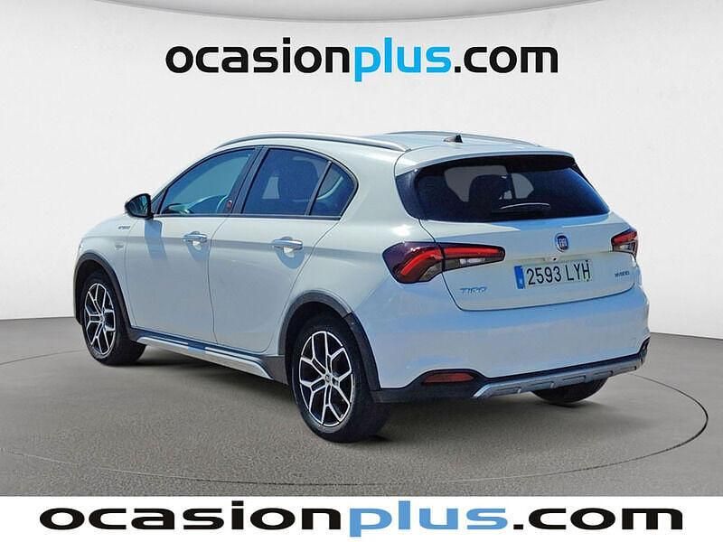 Usado Fiat Tipo Cross 130 CV (95 kW) 2022 Blanco Berlina