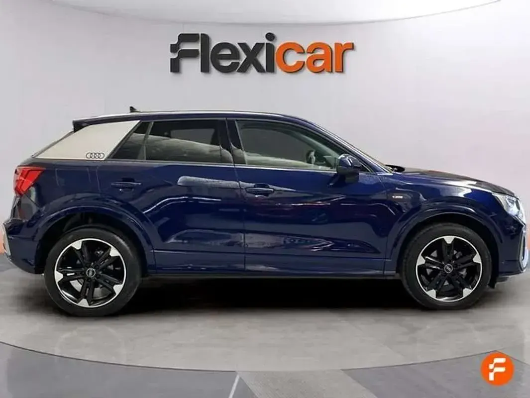 Usado Audi Q2 S-Line 116 CV (85 kW) 2022 Azul SUV