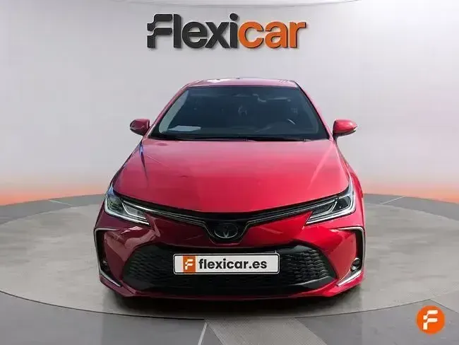 Usado Toyota Corolla Plus 140 CV (102 kW) 2023 Rojo Berlina