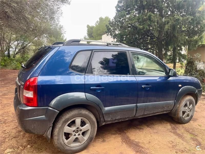 Usado Hyundai Tucson Comfort 112 CV (82 kW) 2005 Azul SUV