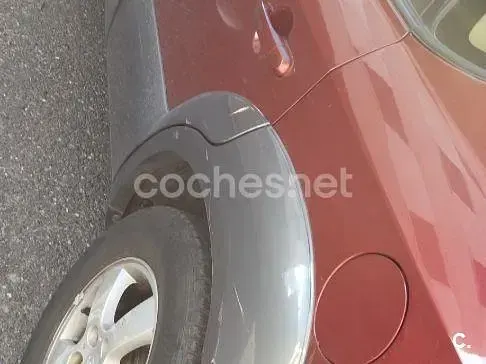 Usado Hyundai Tucson Comfort 142 CV (104 kW) 2006 Rojo SUV