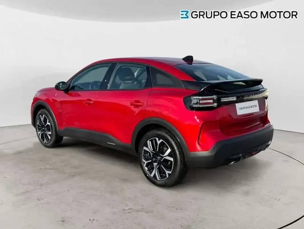 Usado Citroën C4 Business Class 145 CV (106 kW) 2025 Rojo SUV