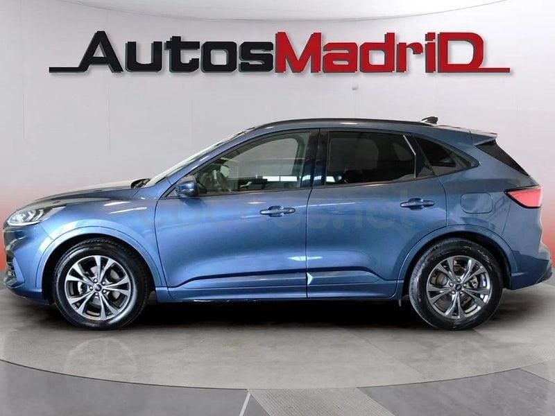 Usado Ford Kuga ST-Line 150 CV (110 kW) 2022 Azul SUV
