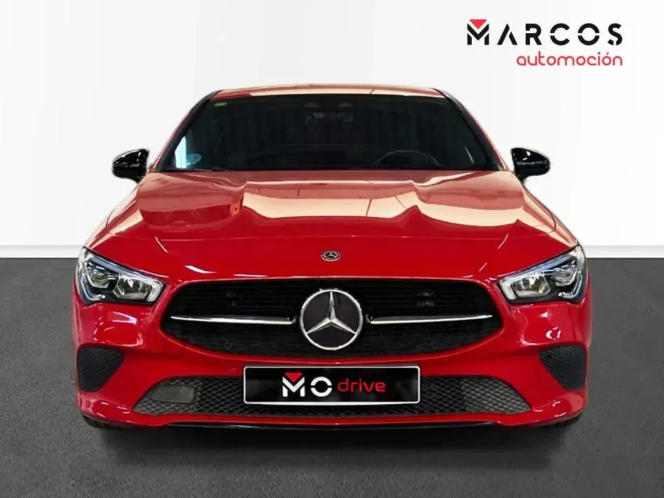 Usado Mercedes CLA180 Shooting Brake 136 CV (100 kW) 2020 Familiar