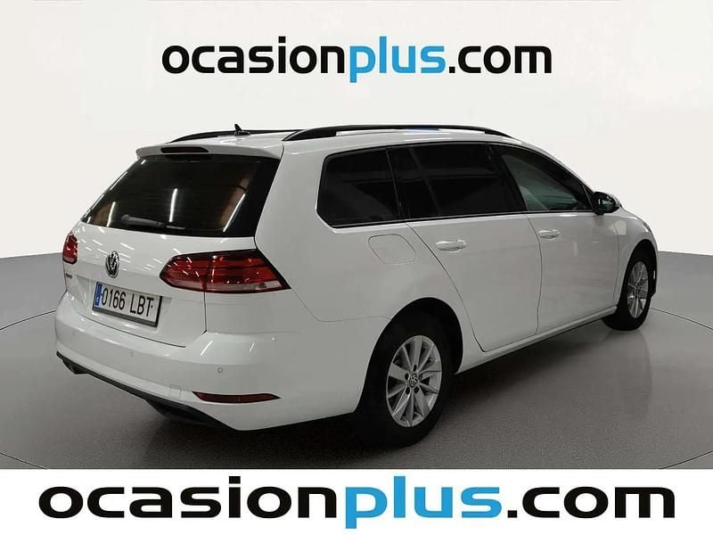 Używany VW Golf VII Edition 115 KM (84 kW) 2019 Biały Kombi