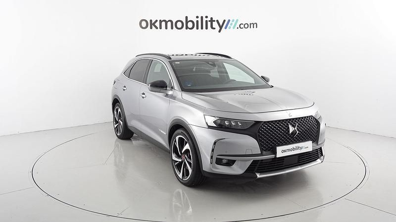 Usado DS Automobiles DS7 Crossback Performance Line Plus 300 CV (220 kW) 2021 Gris artense SUV