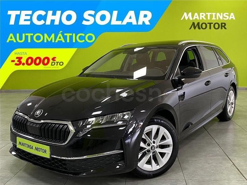 Usado Skoda Octavia 150 CV (110 kW) 2025 Negro Familiar