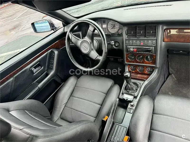 Usado Audi Cabriolet 133 CV (97 kW) 1992 Negro Descapotable
