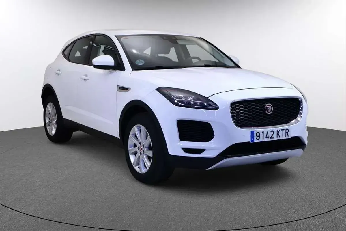 Usado Jaguar E-Pace 150 CV (110 kW) 2019 Blanco SUV