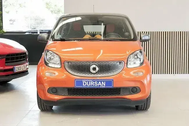Usado Smart ForFour Passion 90 CV (66 kW) 2017 Naranja Utilitario