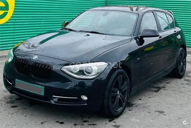 Usado BMW 116 Comfort Edition 136 CV (100 kW) 2014 Negro Utilitario