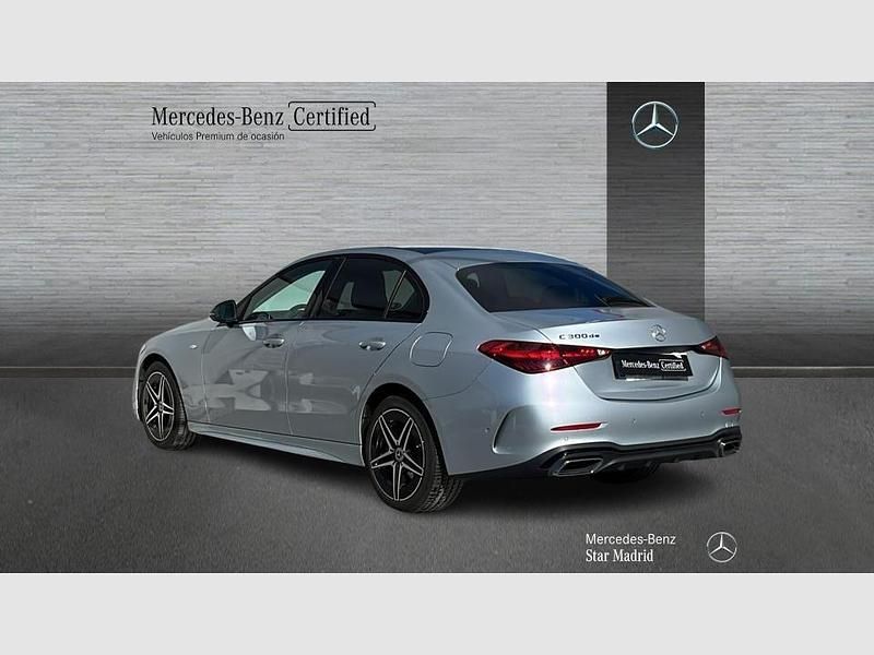 Usado Mercedes C300e AMG line 313 CV (230 kW) 2025 Gris Berlina