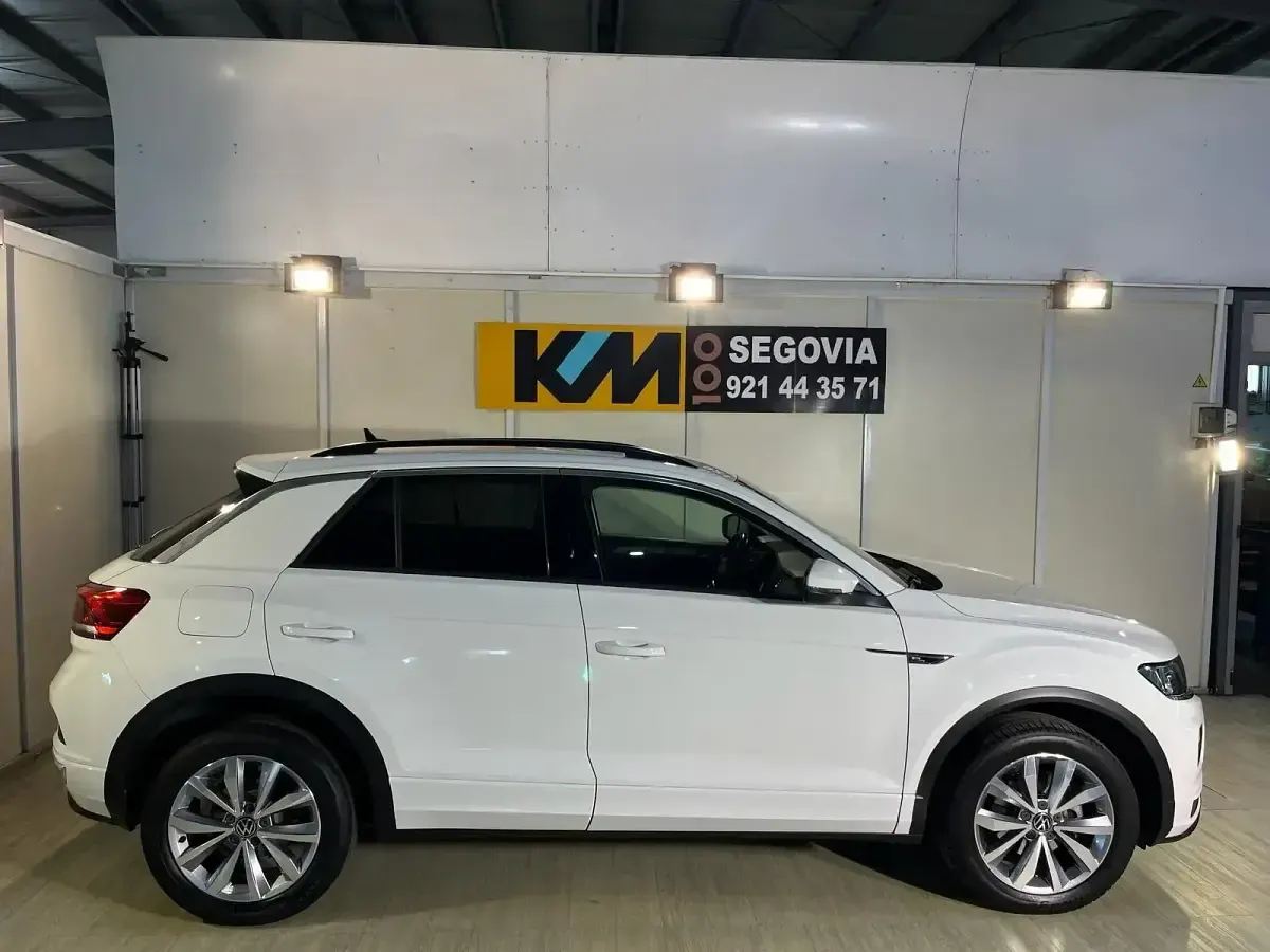 Usado VW T-Roc R-line 150 CV (110 kW) 2022 Blanco SUV