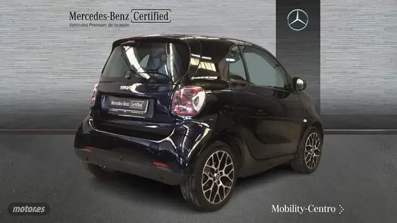 Usado Smart ForTwo Electric Drive 59 kW (81 CV) 2023 Negro Coupe