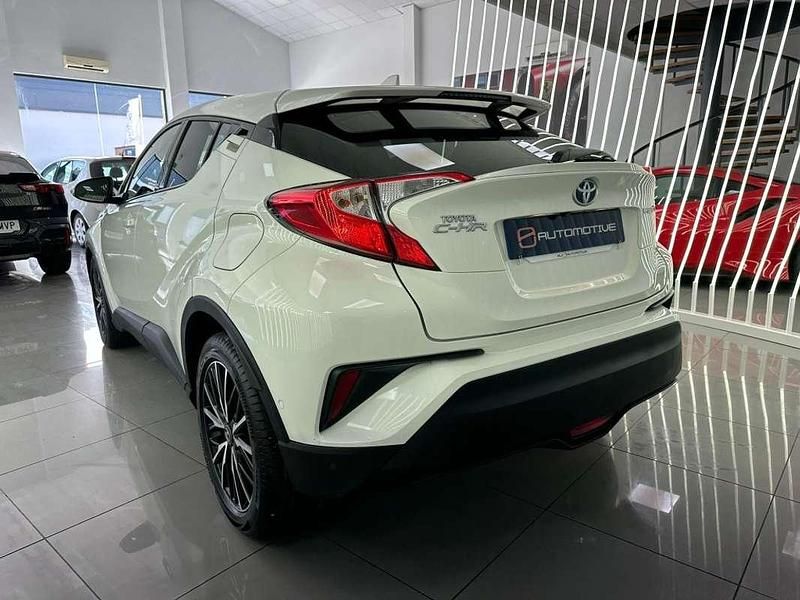 Usado Toyota C-HR Advance 122 CV (89 kW) 2018 Blanco SUV