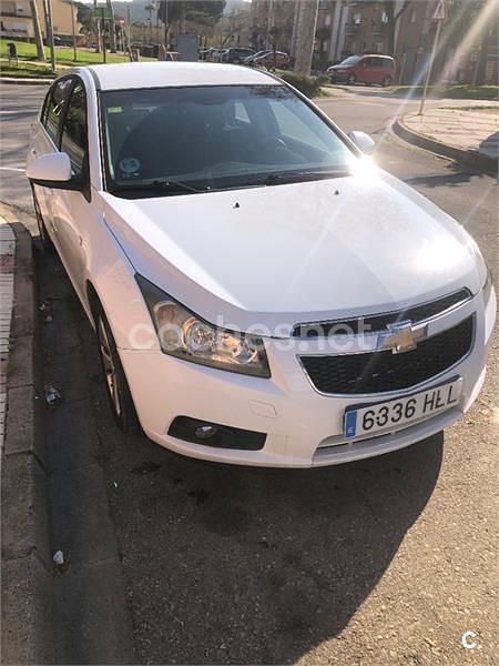 Usado Chevrolet Cruze LTZ 141 CV (103 kW) 2012 Blanco Berlina