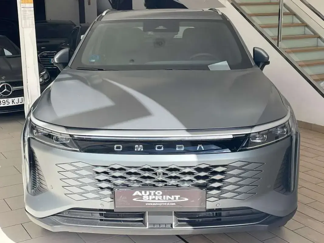 Nuevo Omoda 9 537 CV (394 kW) 2026 Gris SUV