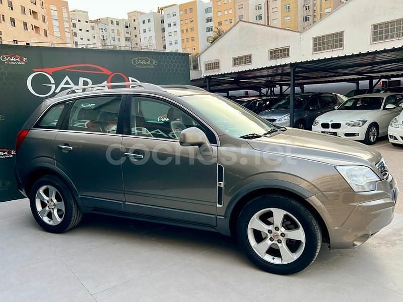 Usado Opel Antara Cosmo 150 CV (110 kW) 2007 Gris / plata SUV